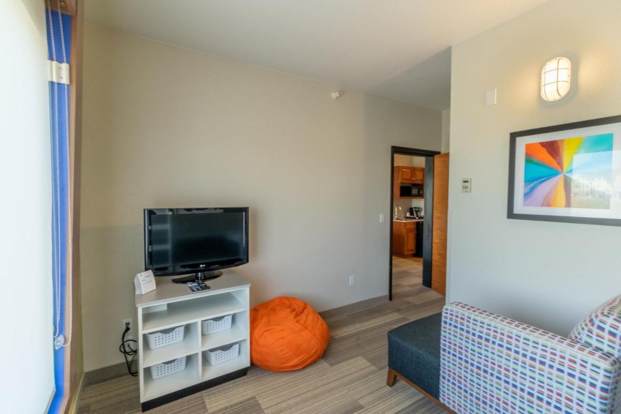 Hotel Express & I-70/exit 359 By Ihg 2*