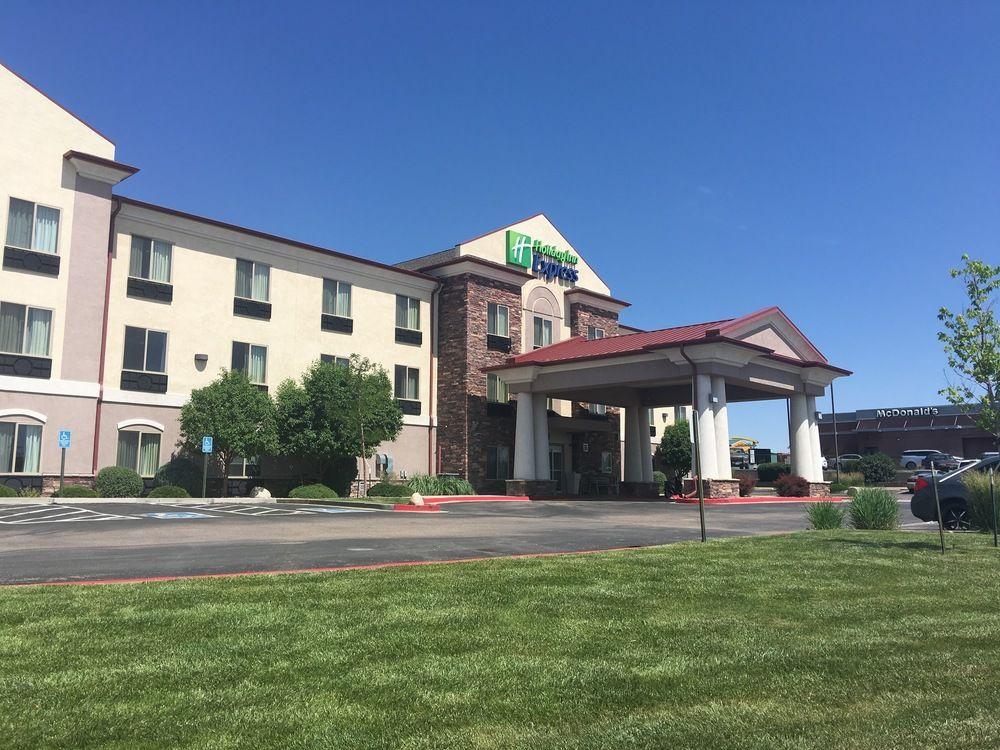 Express & I-70/exit 359 By Ihg 2* Limon