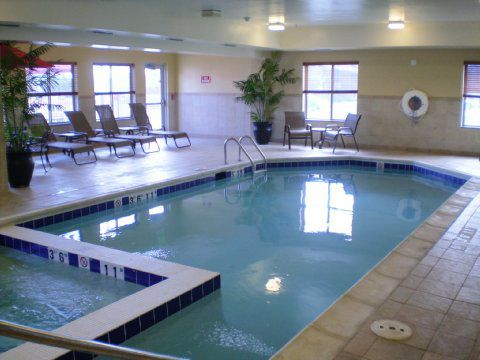 Hotel Express & I-70/exit 359 By Ihg